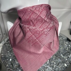Dior trotter Luxurious Mauve Scarf
